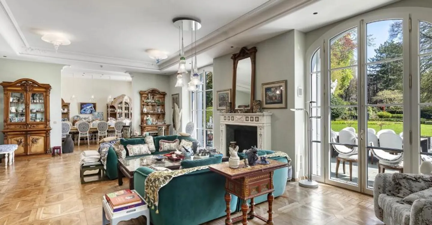 Splendido manor house completamente ristrutturato - Foto 4 di 12