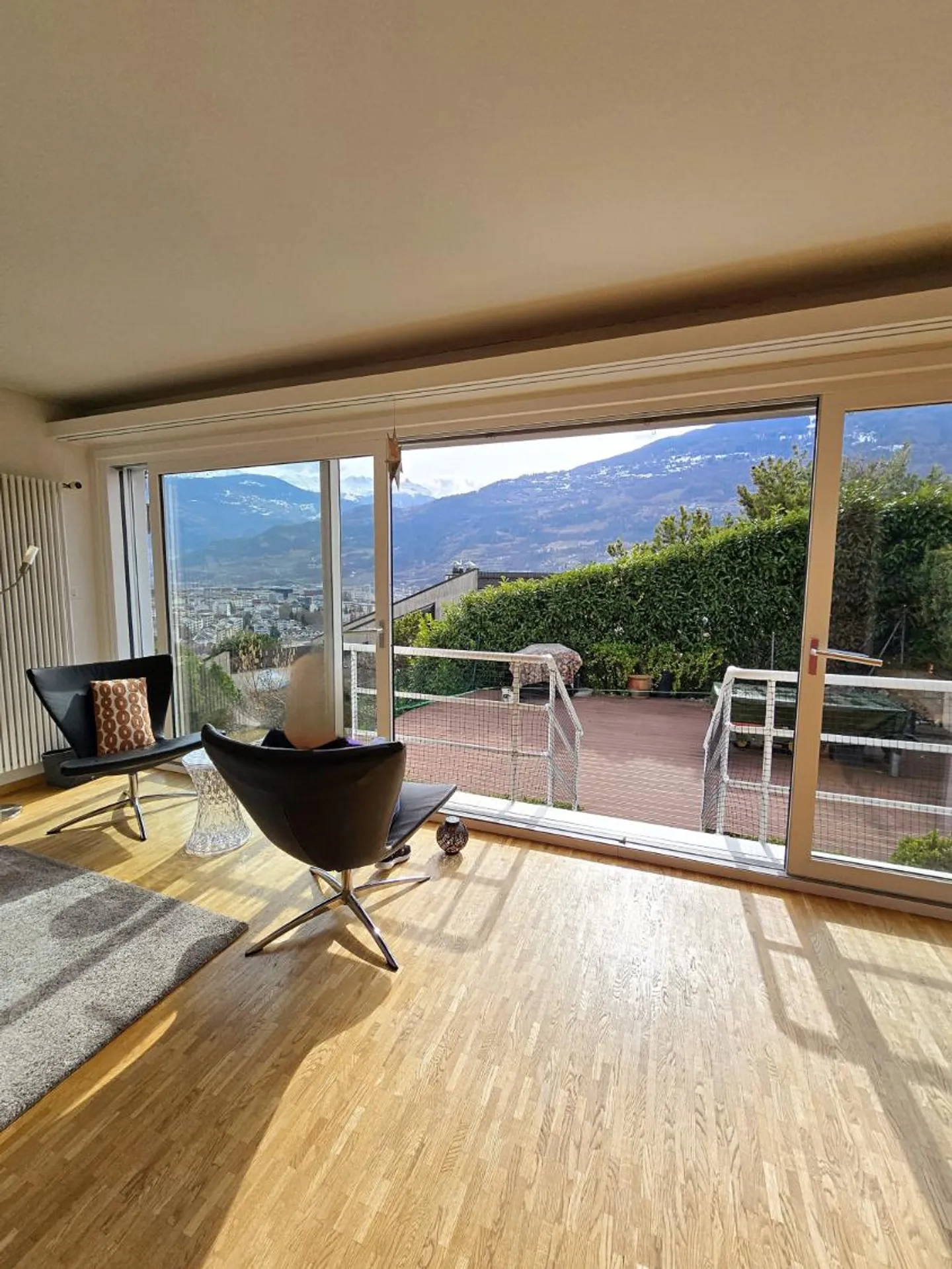 Charmante maison à Sion - Photo 2 sur 11