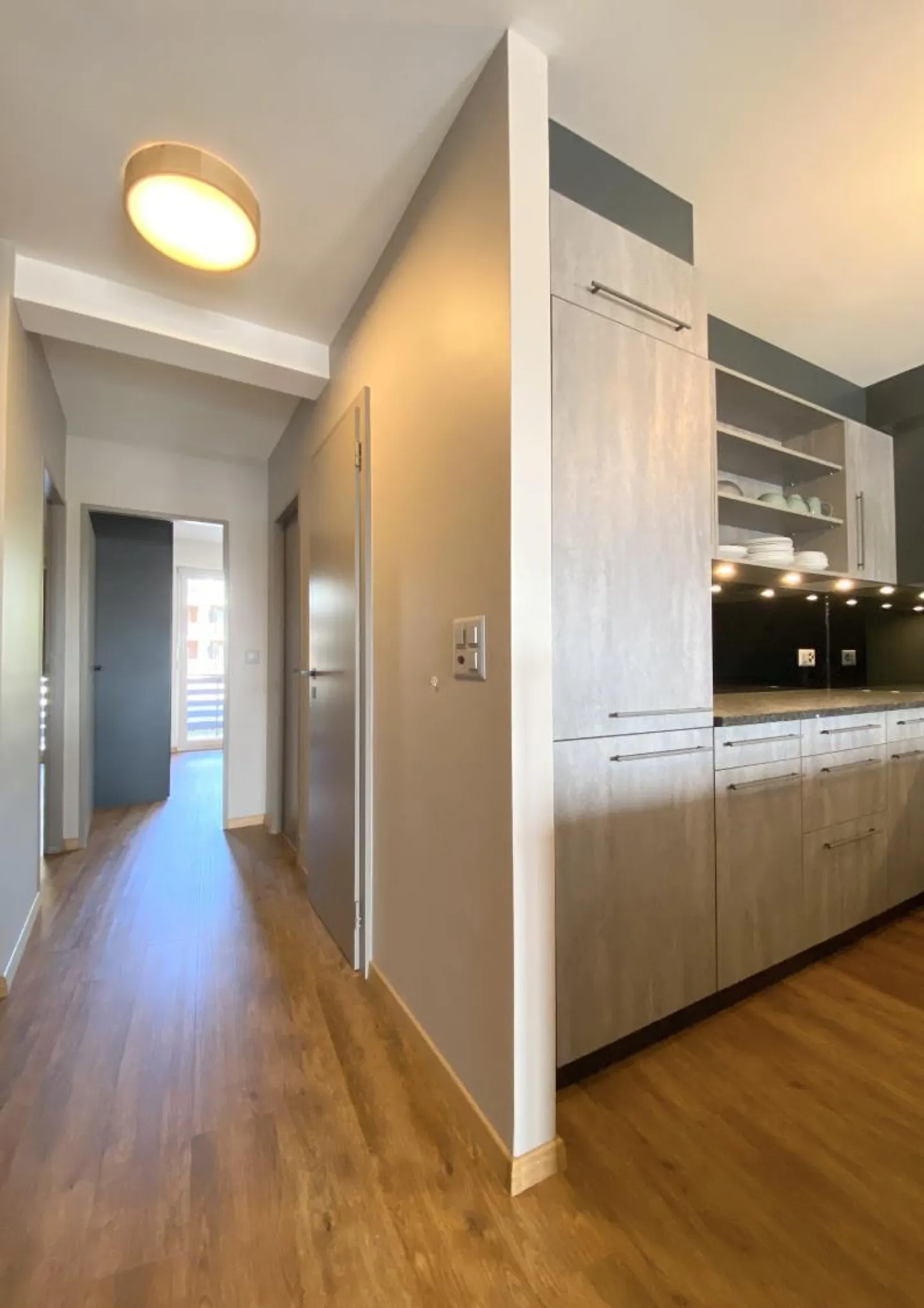 3.5 Room Apartment - Photo 12 of 13