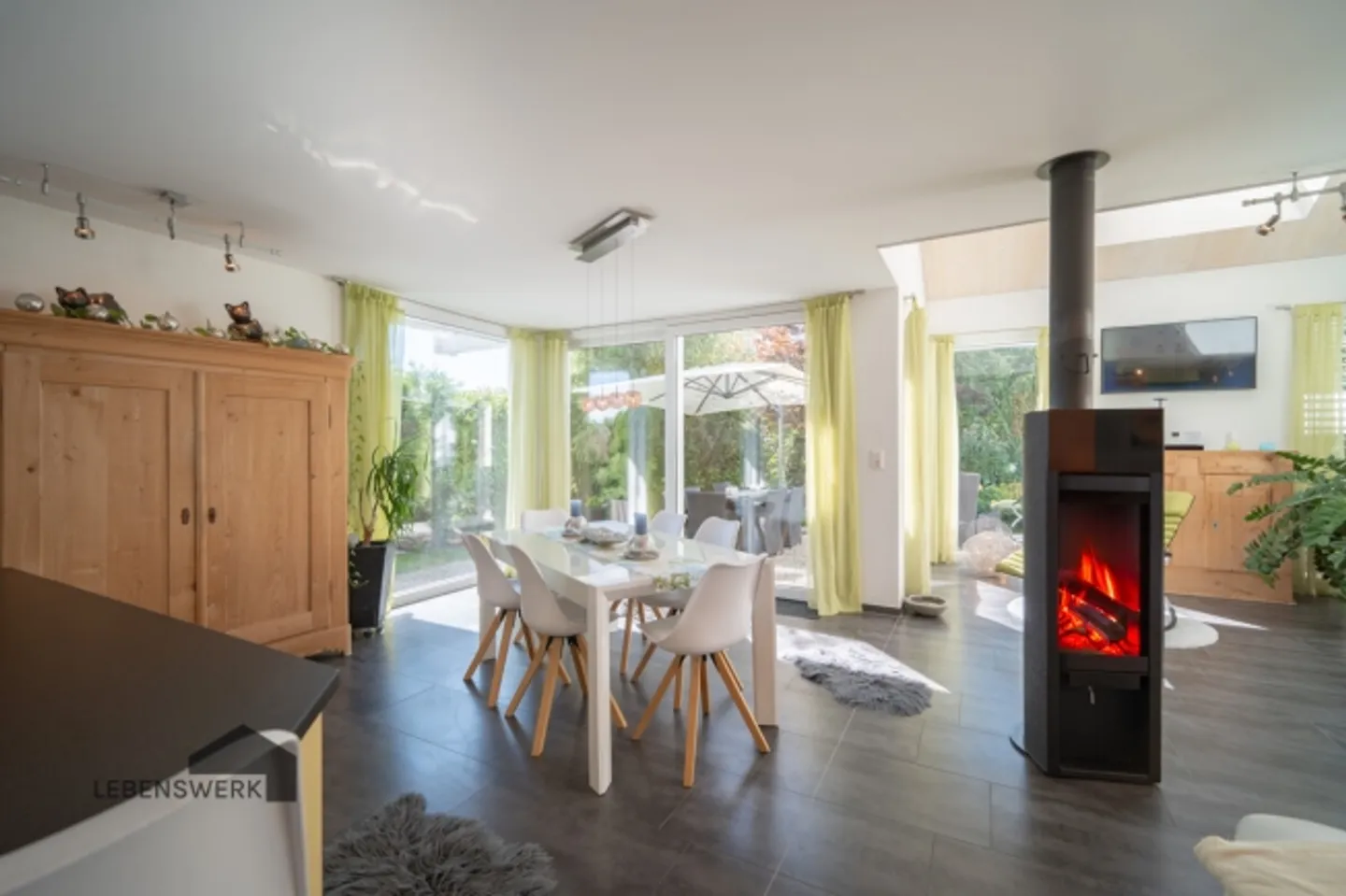 Ankommen, wohlfühlen und geniessen  Ihr Traumhaus mit Panoramablick, - Foto 3 von 9