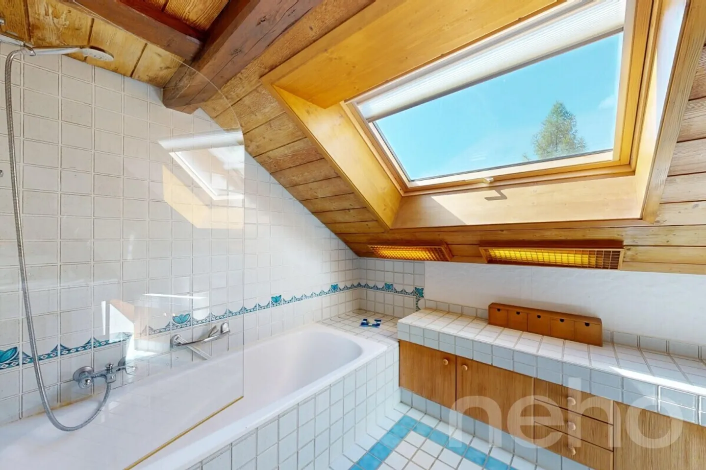 Casa storica con 6 stanze e appartamento con vista - Foto 11 di 12