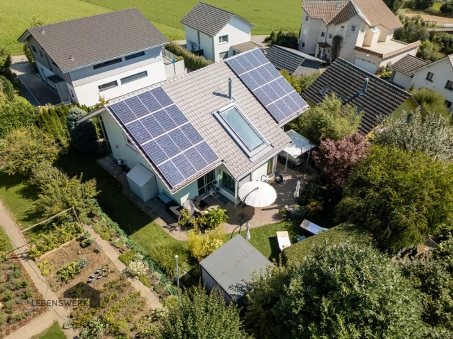 Ankommen, wohlfühlen und geniessen  Ihr Traumhaus mit Panoramablick, - Foto 2 von 9