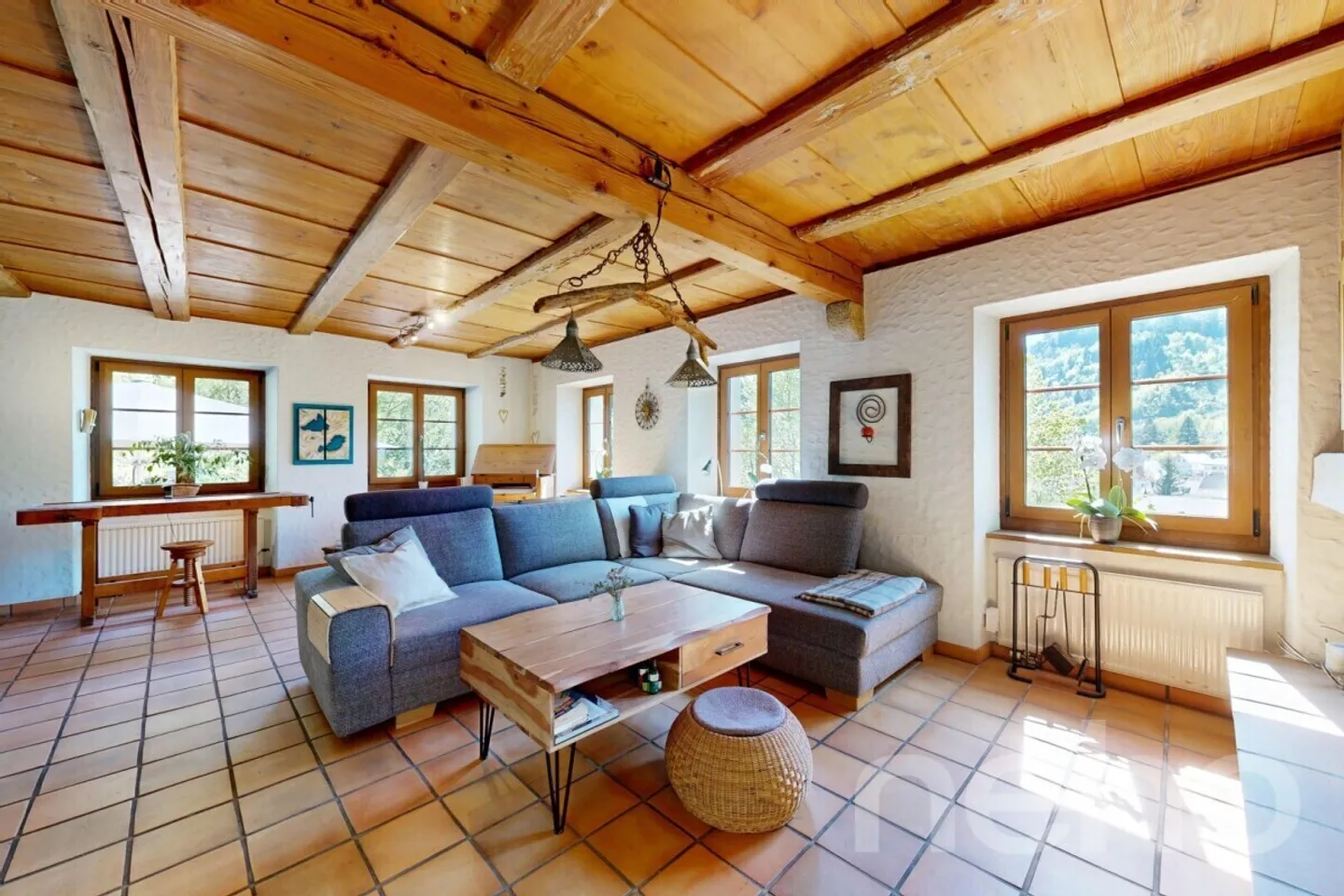 Casa storica con 6 stanze e appartamento con vista - Foto 1 di 12