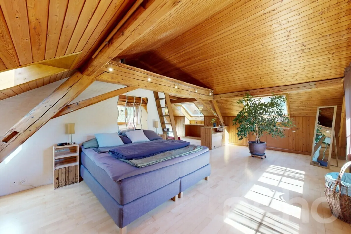Casa storica con 6 stanze e appartamento con vista - Foto 5 di 12