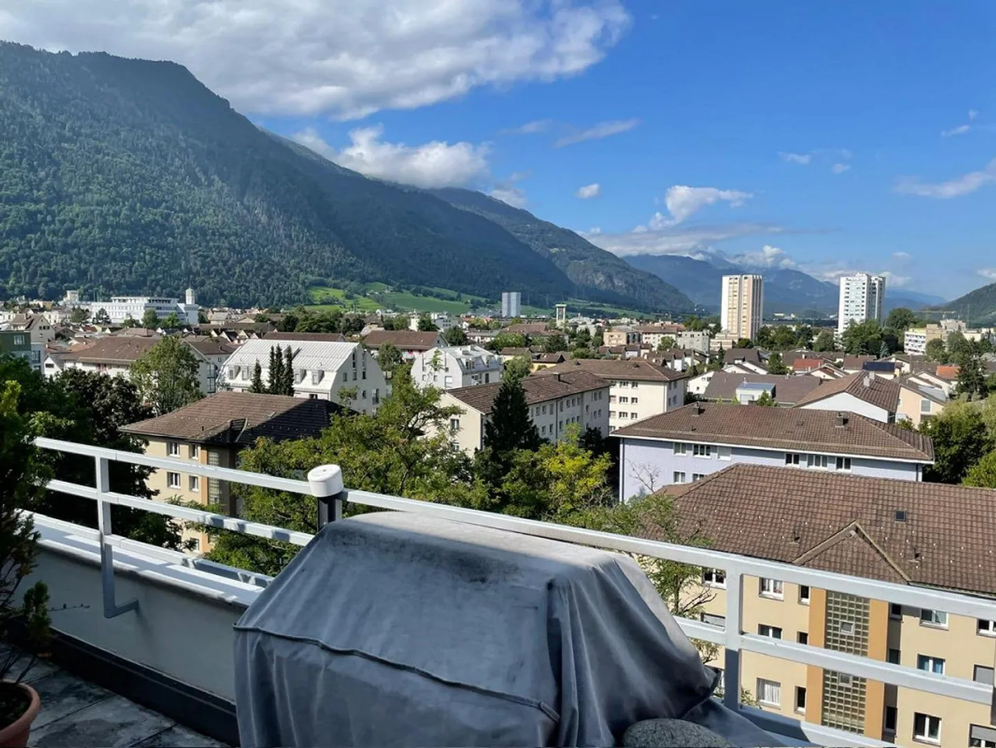 For sale 5.5-room penthouse apartment - Photo 1 of 14