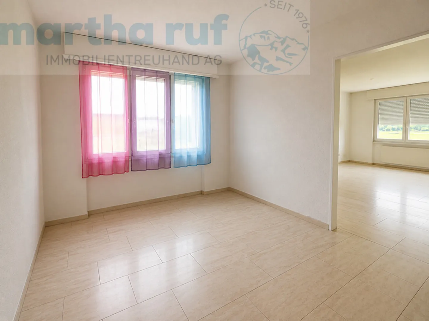 Spacious and bright 3.5-room apartment on the 1st floor. - Photo 5 of 9