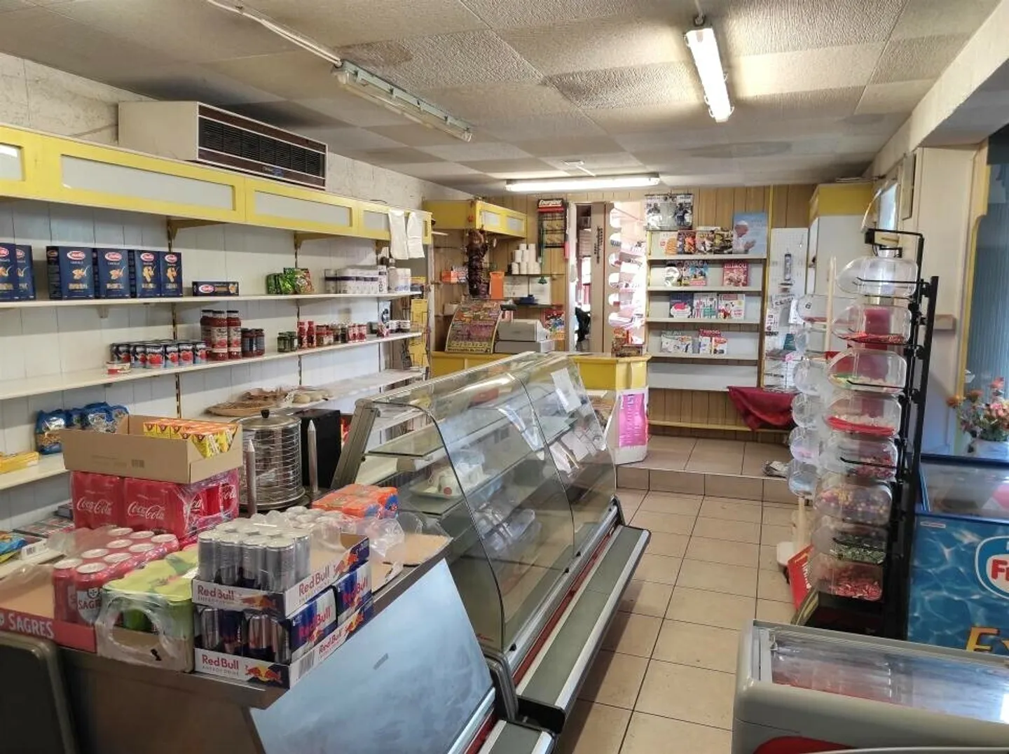 Belle surface commerciale (Foncier) en vente à Renens - Photo 2 sur 2