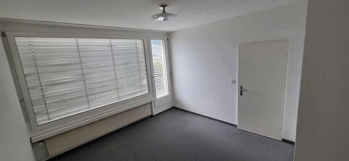 For sale 5.5-room penthouse apartment - Photo 12 of 14