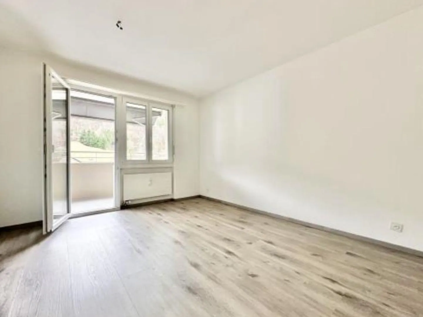 Appartamento 4 1/2 stanze a Tecknau - Foto 3 di 9