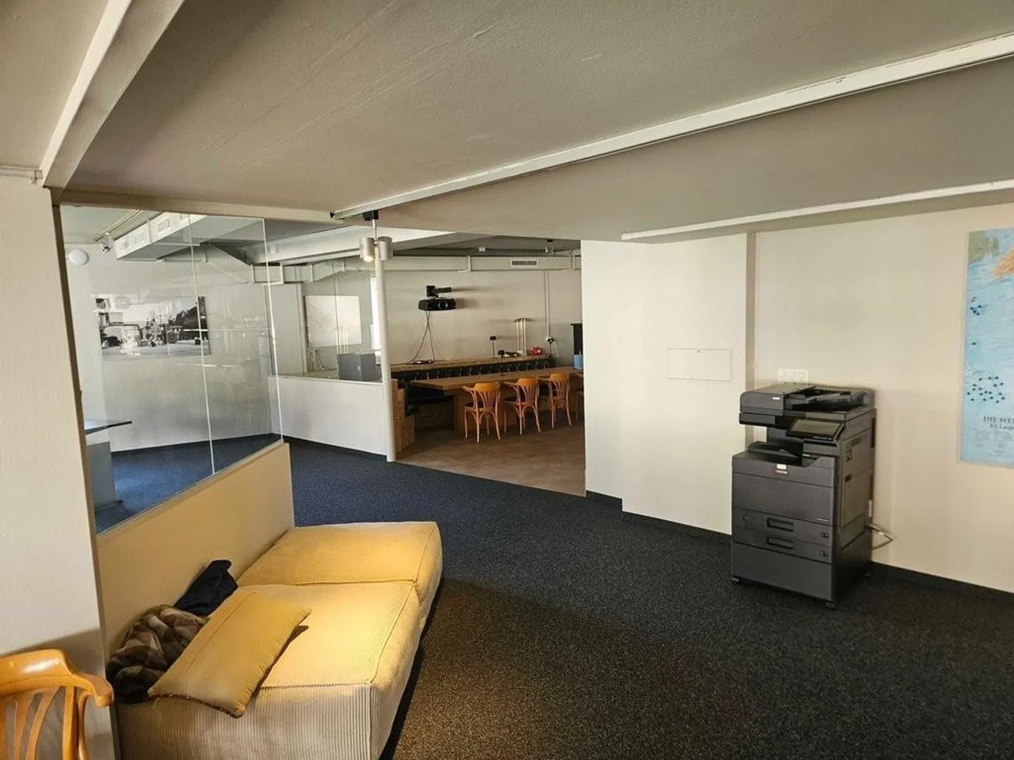 Attractive Office Space in the Market Square - Subtenant Wanted - Photo 9 of 10