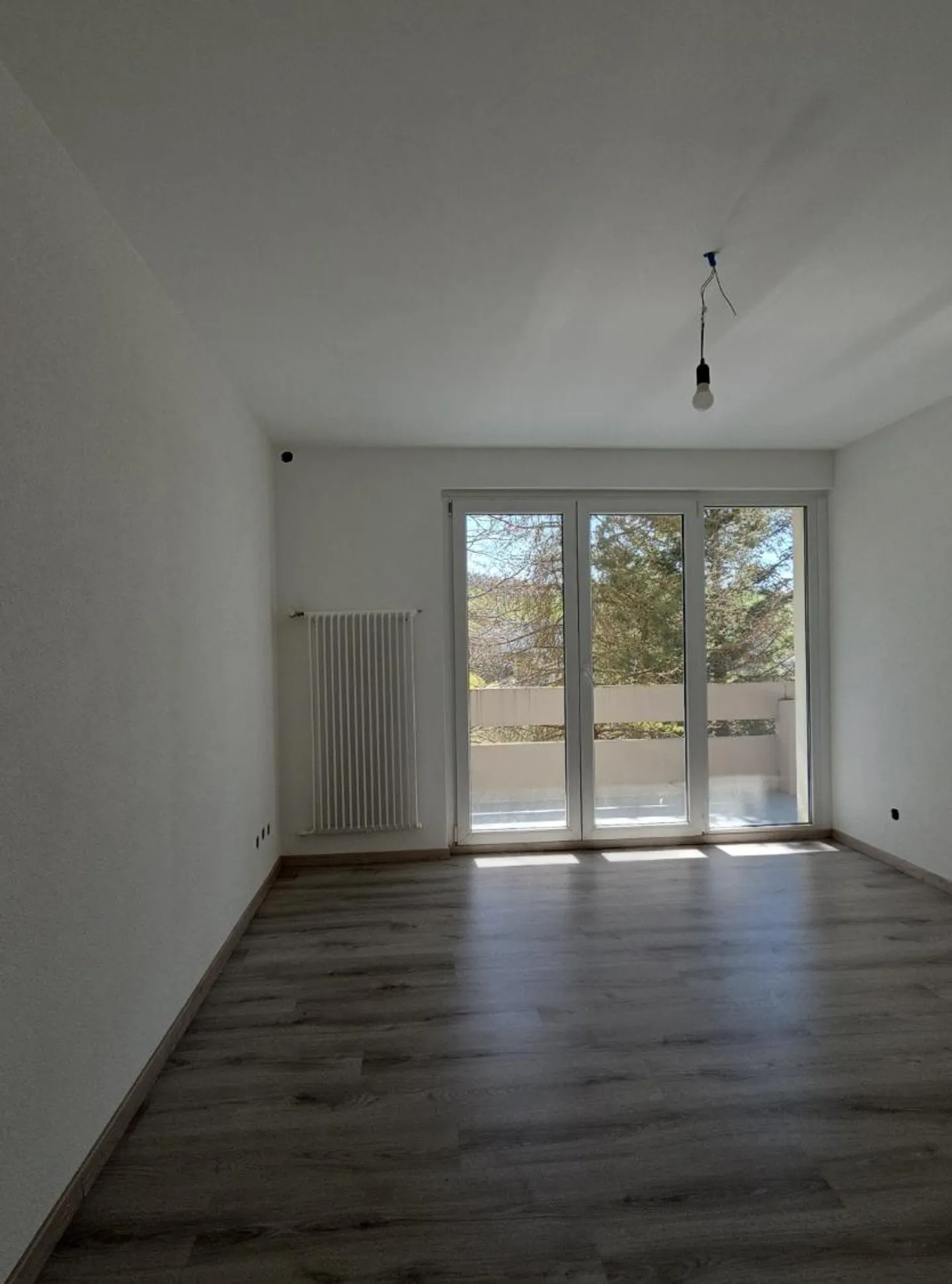 3.5 Room Apartment - Photo 3 of 5