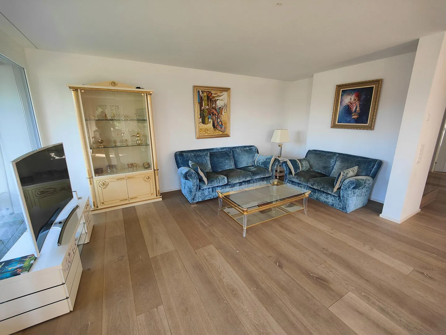Dreamlike Maisonette Apartment with a View! - Photo 2 of 14