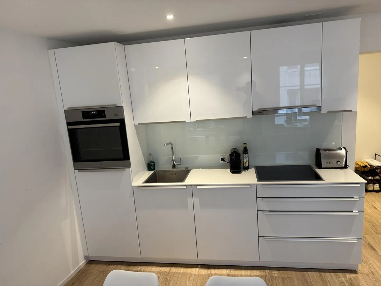 Dal 1° giugno - Appartamento 1.5 stanze completamente arredato nel cuore di St. Gallen - Foto 1 di 7