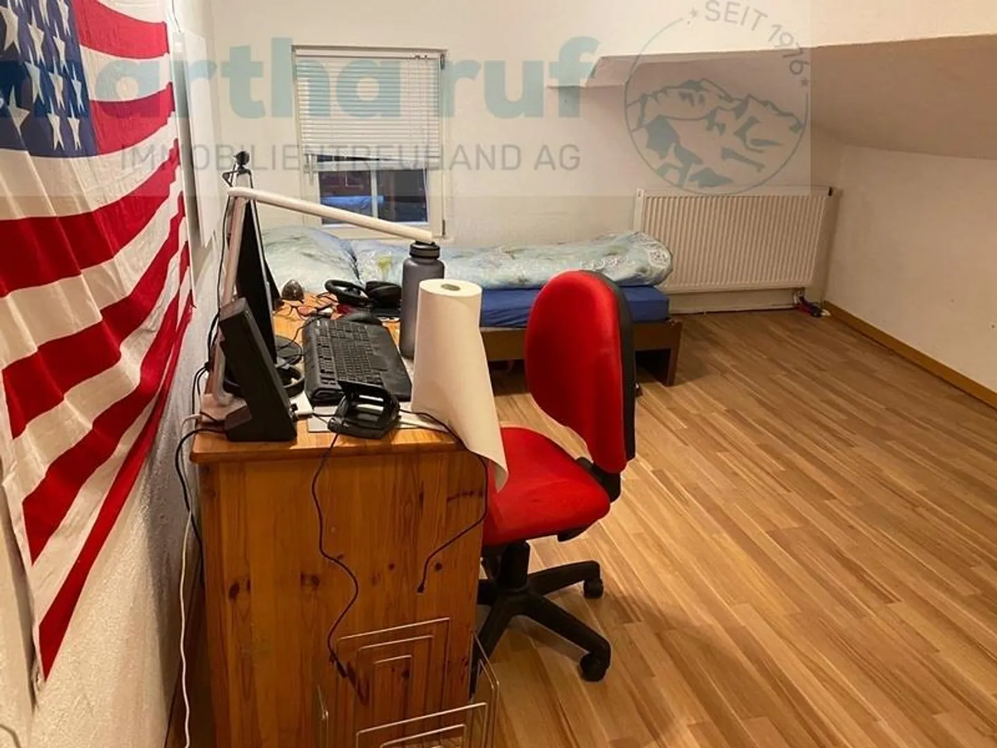 Haus mit Wohnung und Laden - Foto 4 von 9