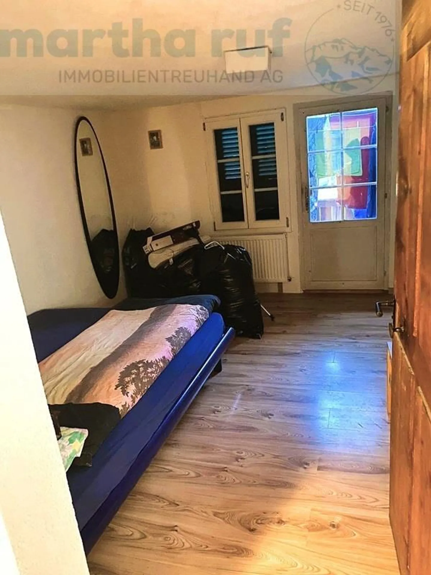 Haus mit Wohnung und Laden - Foto 5 von 9