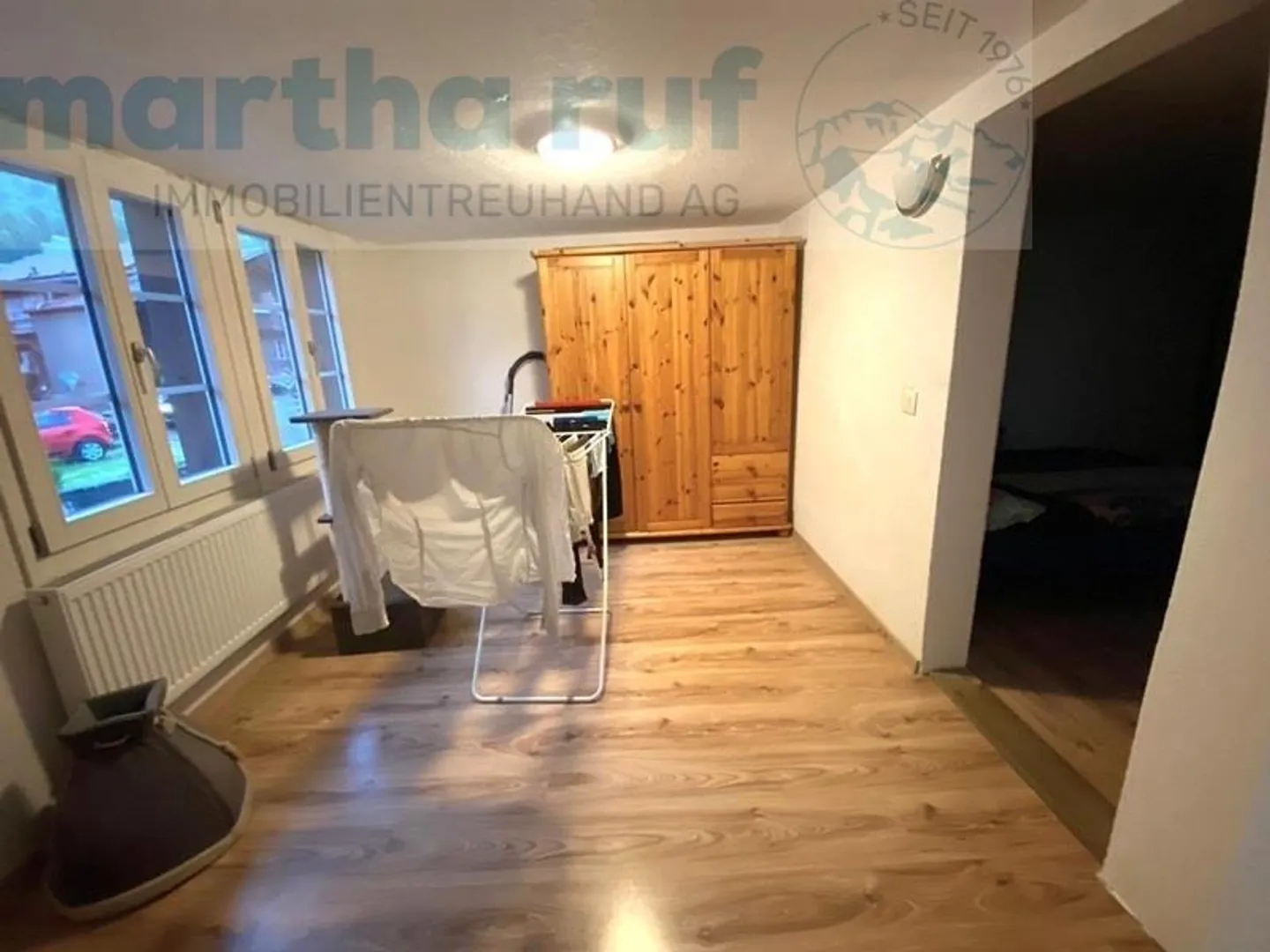 Haus mit Wohnung und Laden - Foto 6 von 9