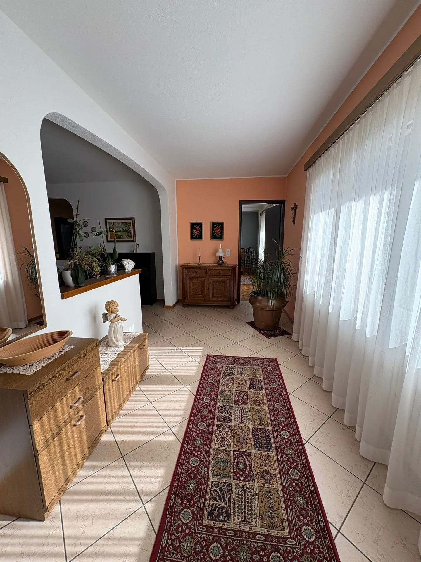 Maison avec deux appartements, intégrée dans le paysage verdoyant de Cama - Norantola - Photo 5 sur 10