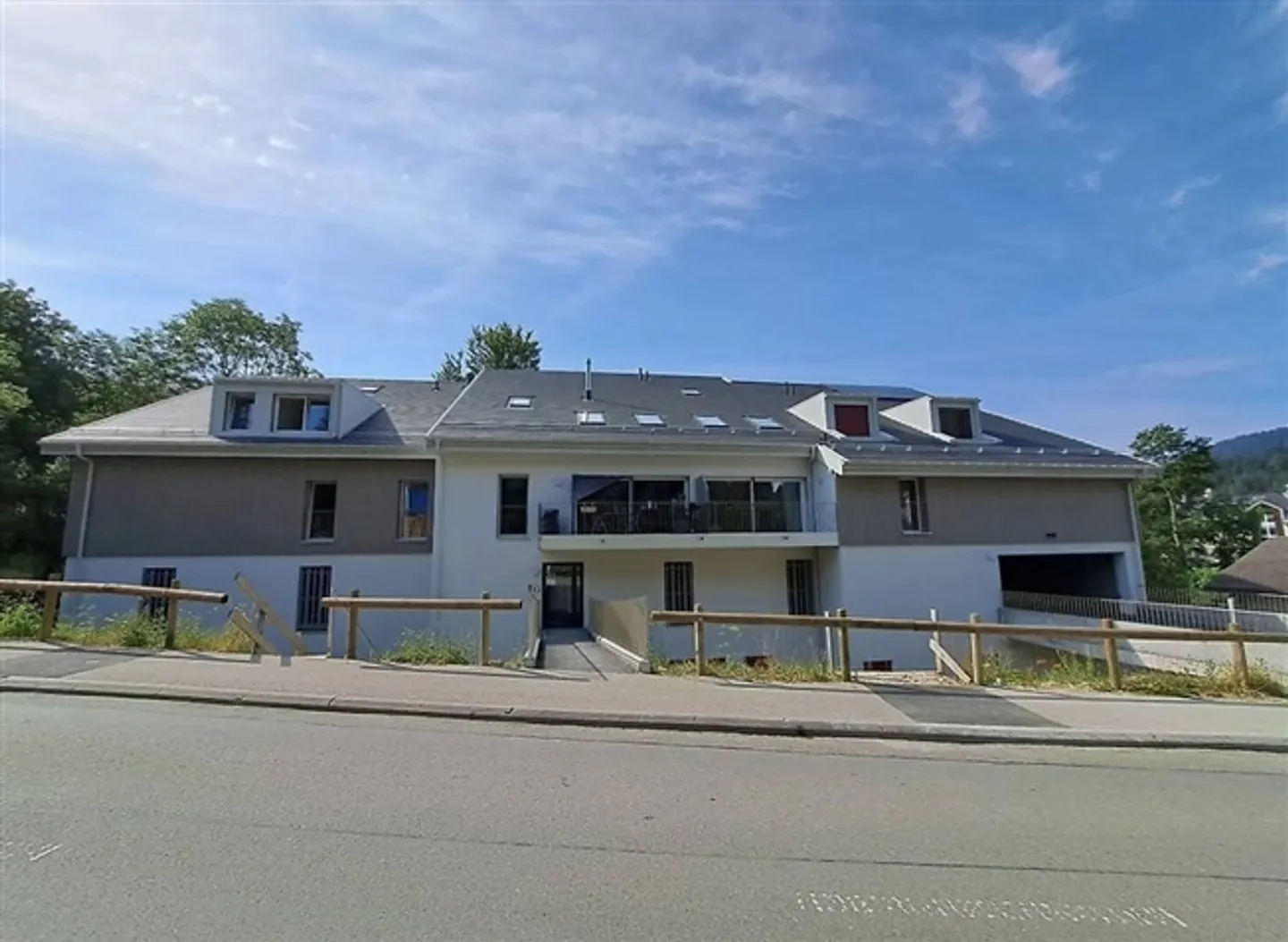 Leaseback – 3.5 Rooms in St-Cergue (1264) - Photo 1 of 5