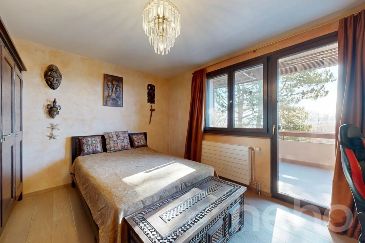 5 Minutes d'Aubonne : Grande Villa au Milieu d'une Oasis Verte - Photo 7 sur 13