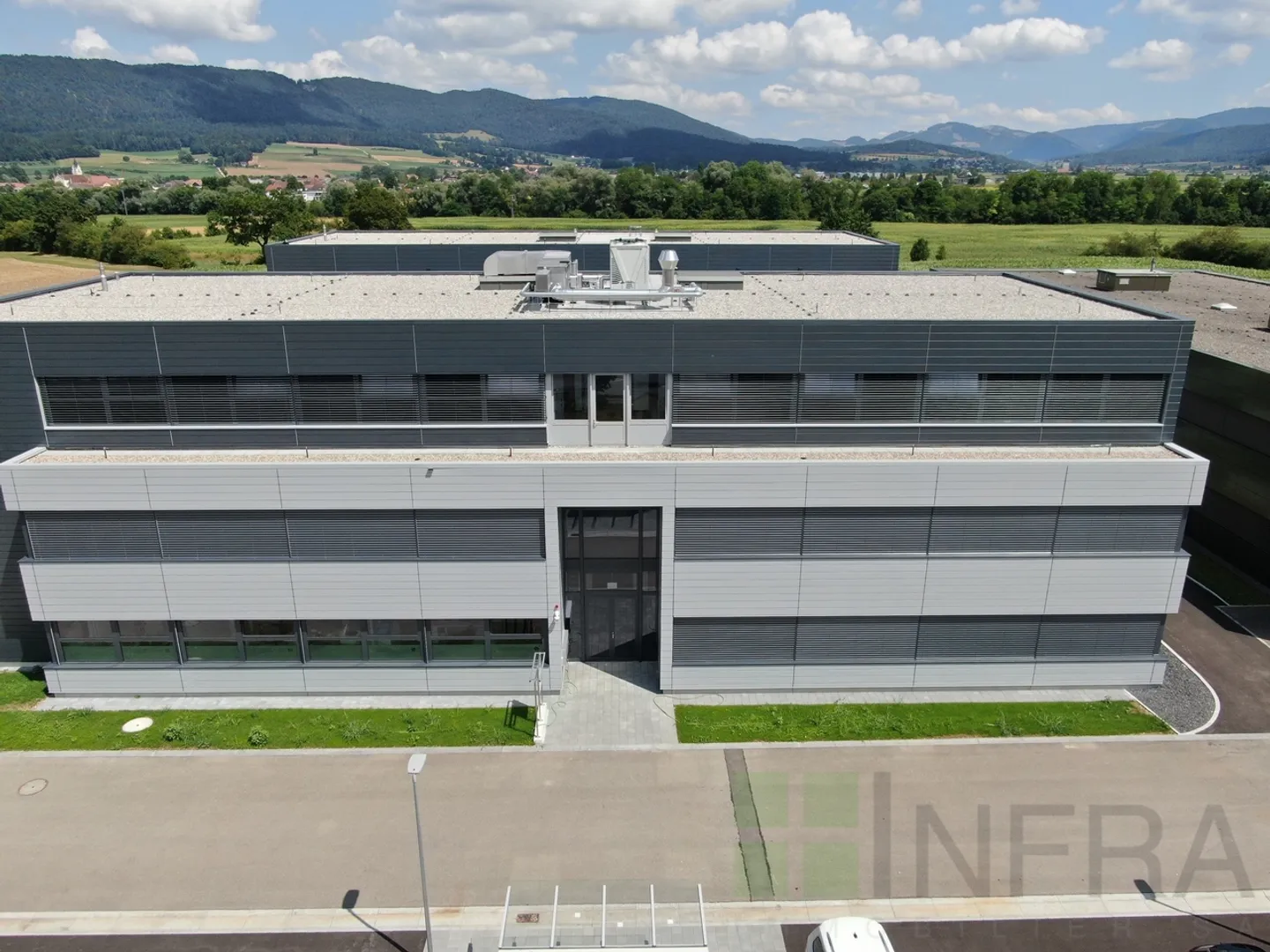 Delémont, Zone Inodel - Gewerbe-/Bürofläche zu vermieten - Foto 5 von 16