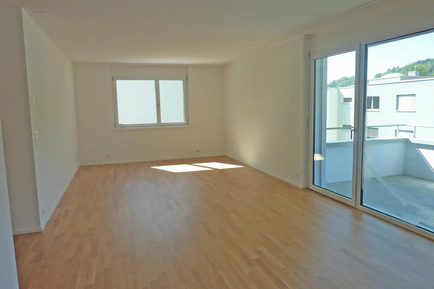 Modernes Familienapartment mit Balkon - Foto 2 von 9