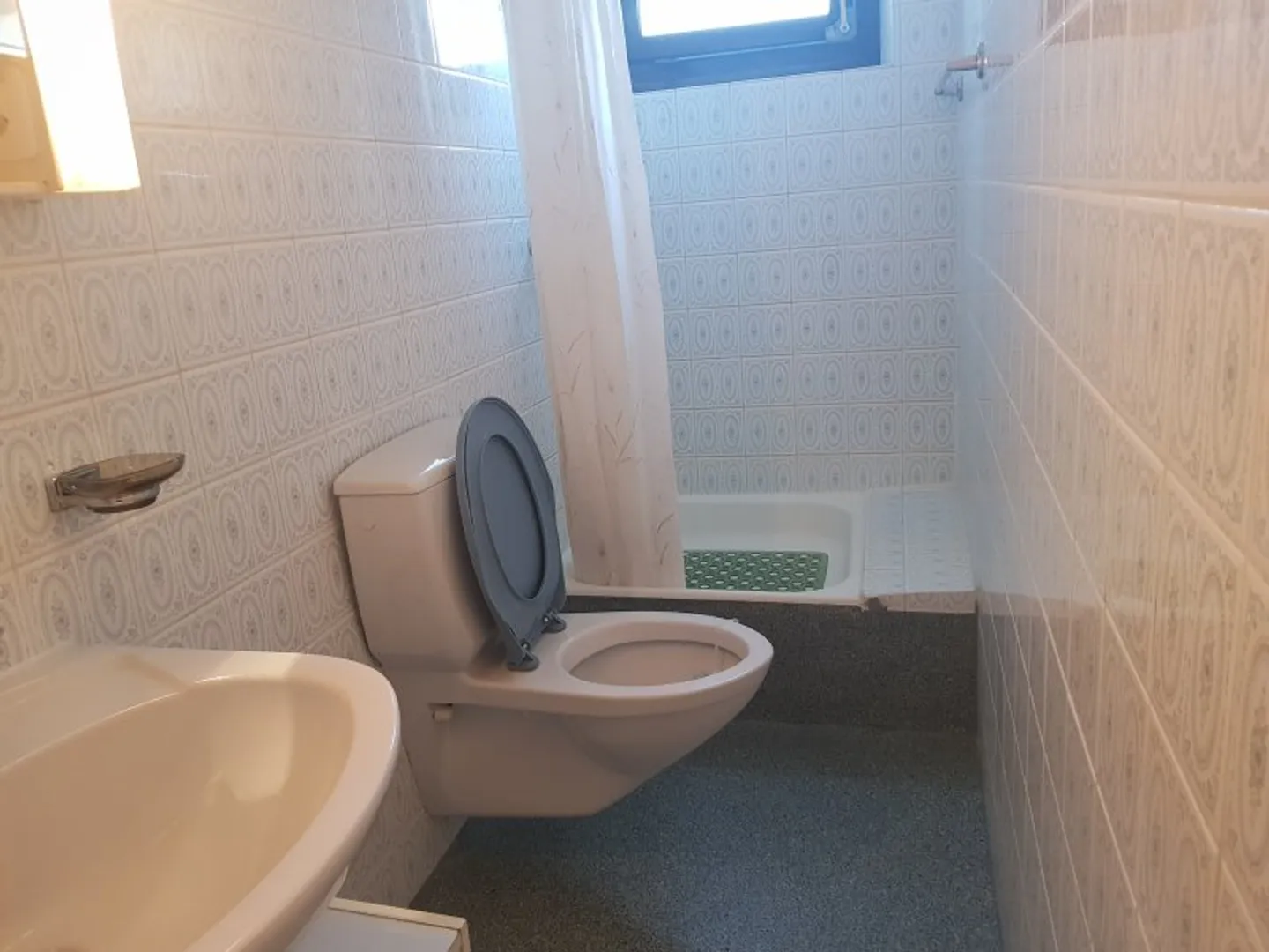 02530 - Apartment 2.5 Rooms - Rue du Comte Riant 3-5 - Massongex - Photo 5 of 6