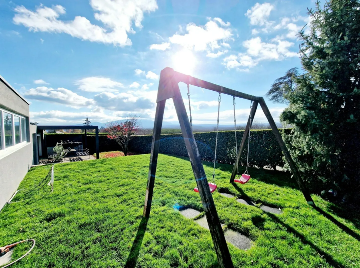 The contemporary villa with mountain view, Bellevue, Exclusivity Abby Bryand - Photo 7 of 8