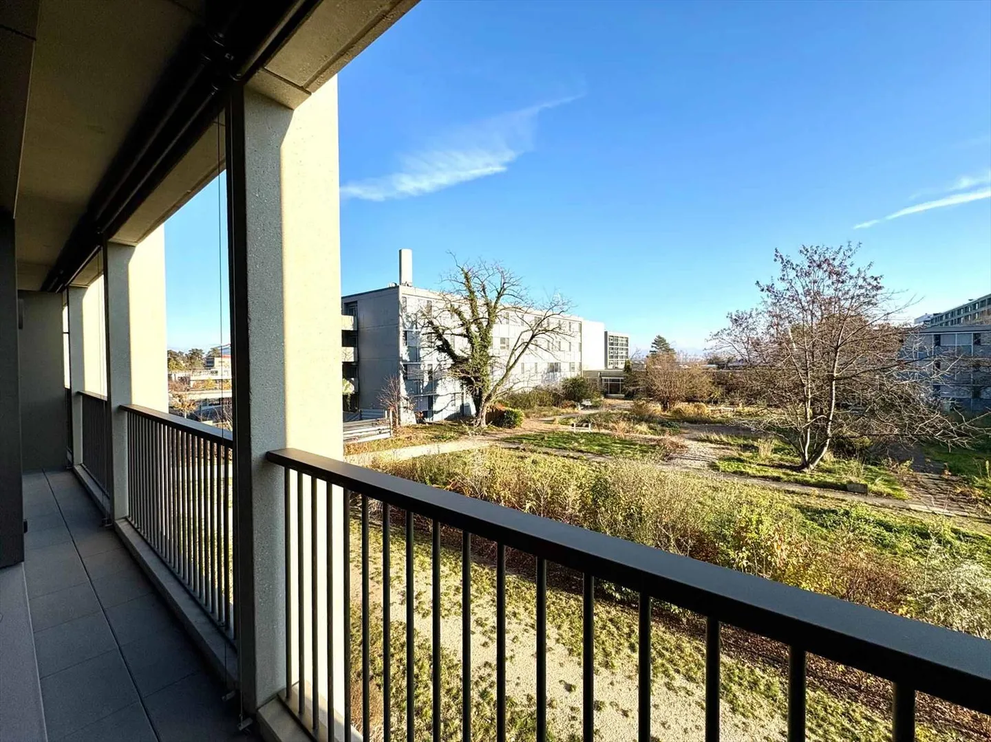 Per investitori - Moderno appartamento di 3,5 stanze in affitto - Foto 3 di 7