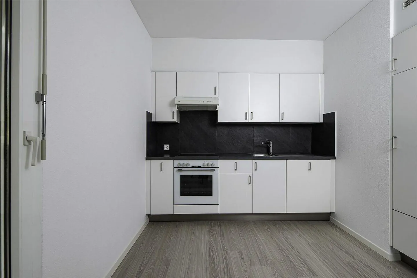 6100 Bellinzona, Via Ghiringhelli 23e, Wohnung 216 - Foto 8 von 13