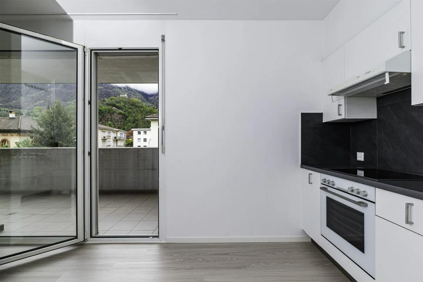 6100 Bellinzona, Via Ghiringhelli 23e, Wohnung 216 - Foto 7 von 13