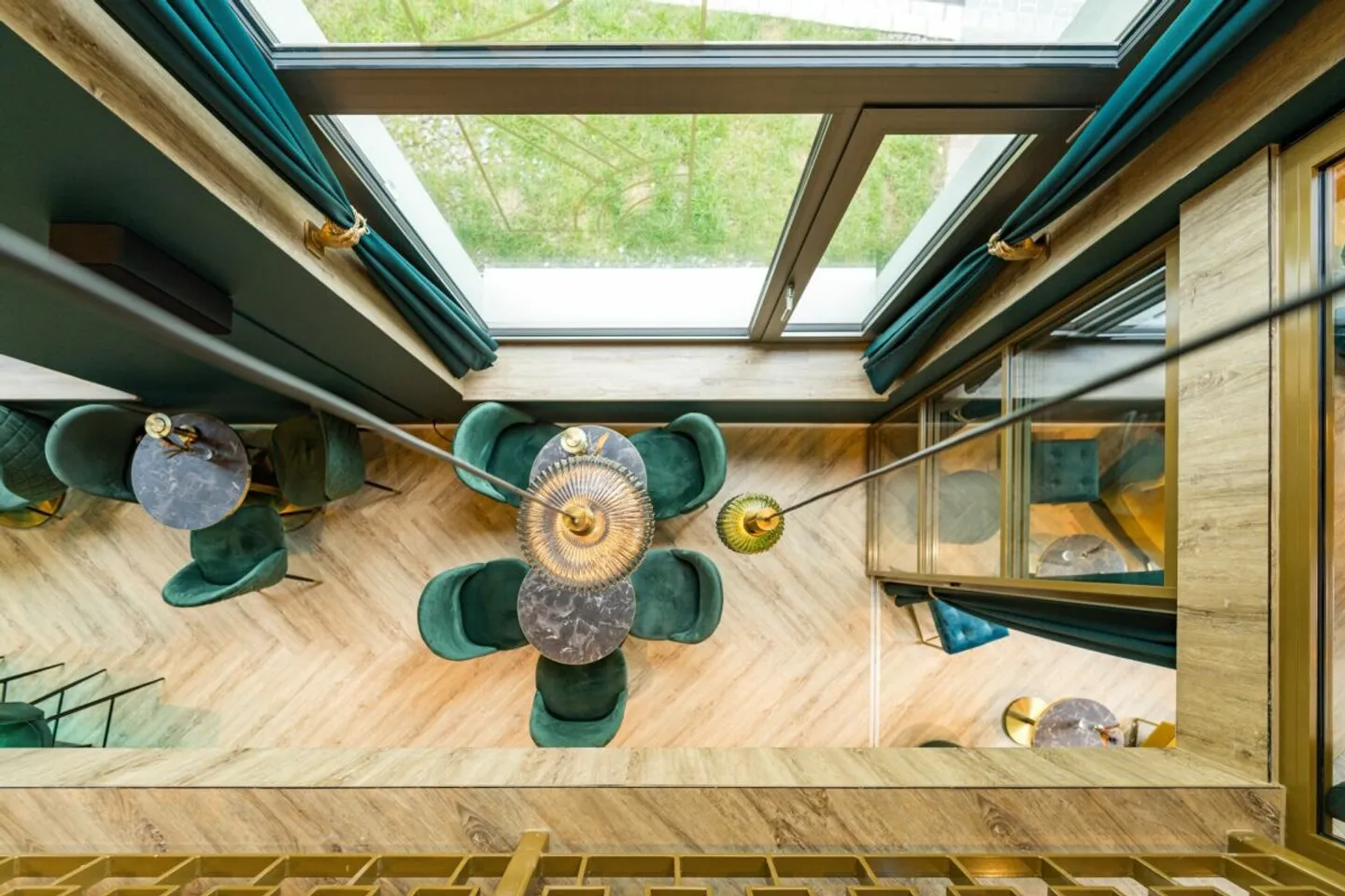 Commercial for sale - Photo 4 of 8