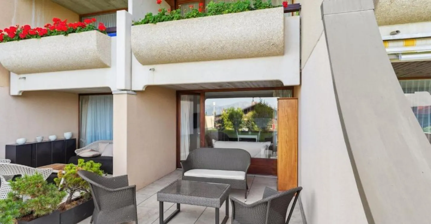 Appartement rénové avec piscine - Photo 10 sur 12