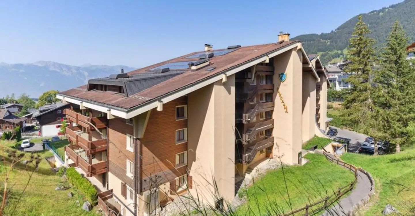 Appartement rénové avec piscine - Photo 12 sur 12