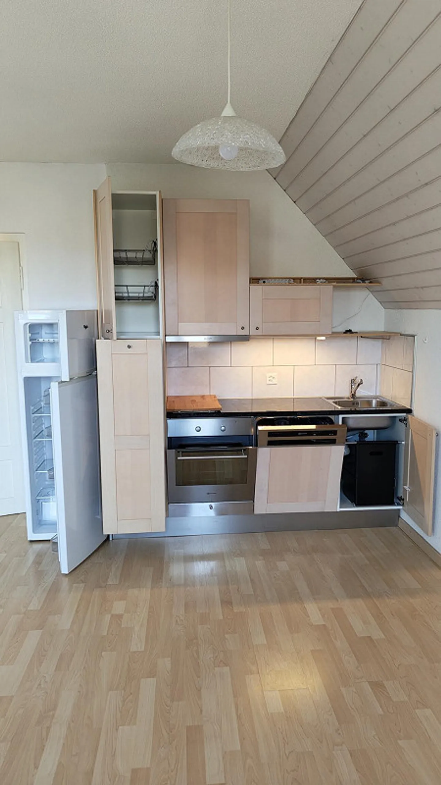 3-room apartment in the center - Photo 2 of 14