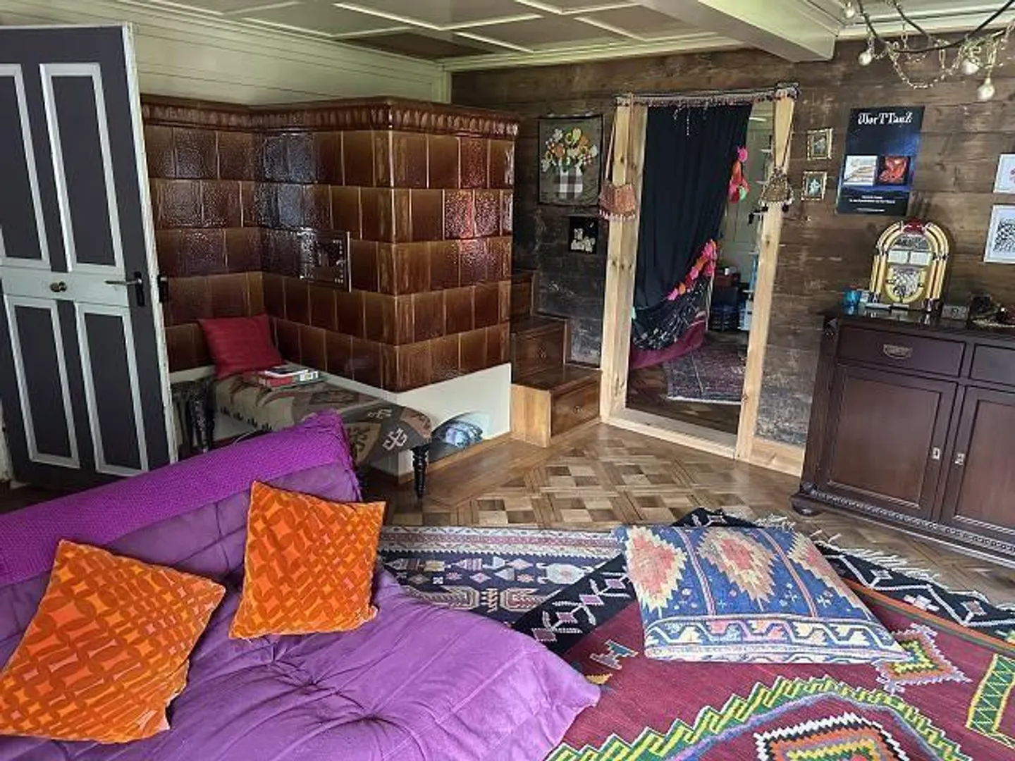 «7-Zimmer-Einfamilienhaus an sehr ruhiger, sonniger Aussichtslage mit kleinem Garten» - Foto 3 von 37