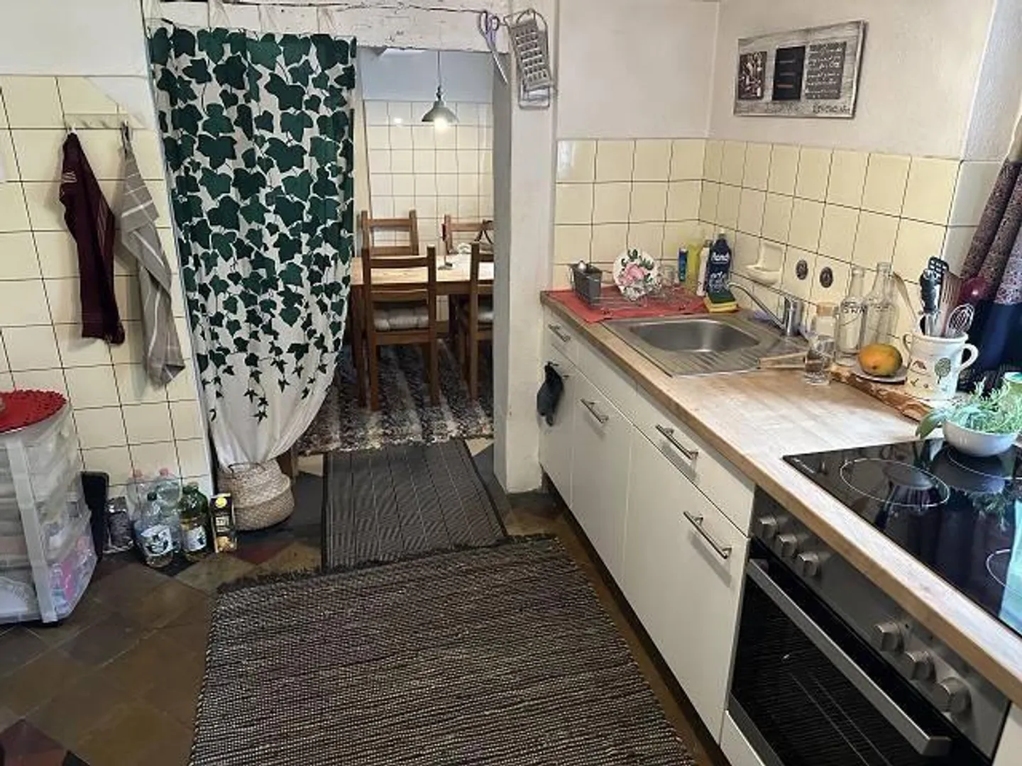 «7-Zimmer-Einfamilienhaus an sehr ruhiger, sonniger Aussichtslage mit kleinem Garten» - Foto 9 von 37