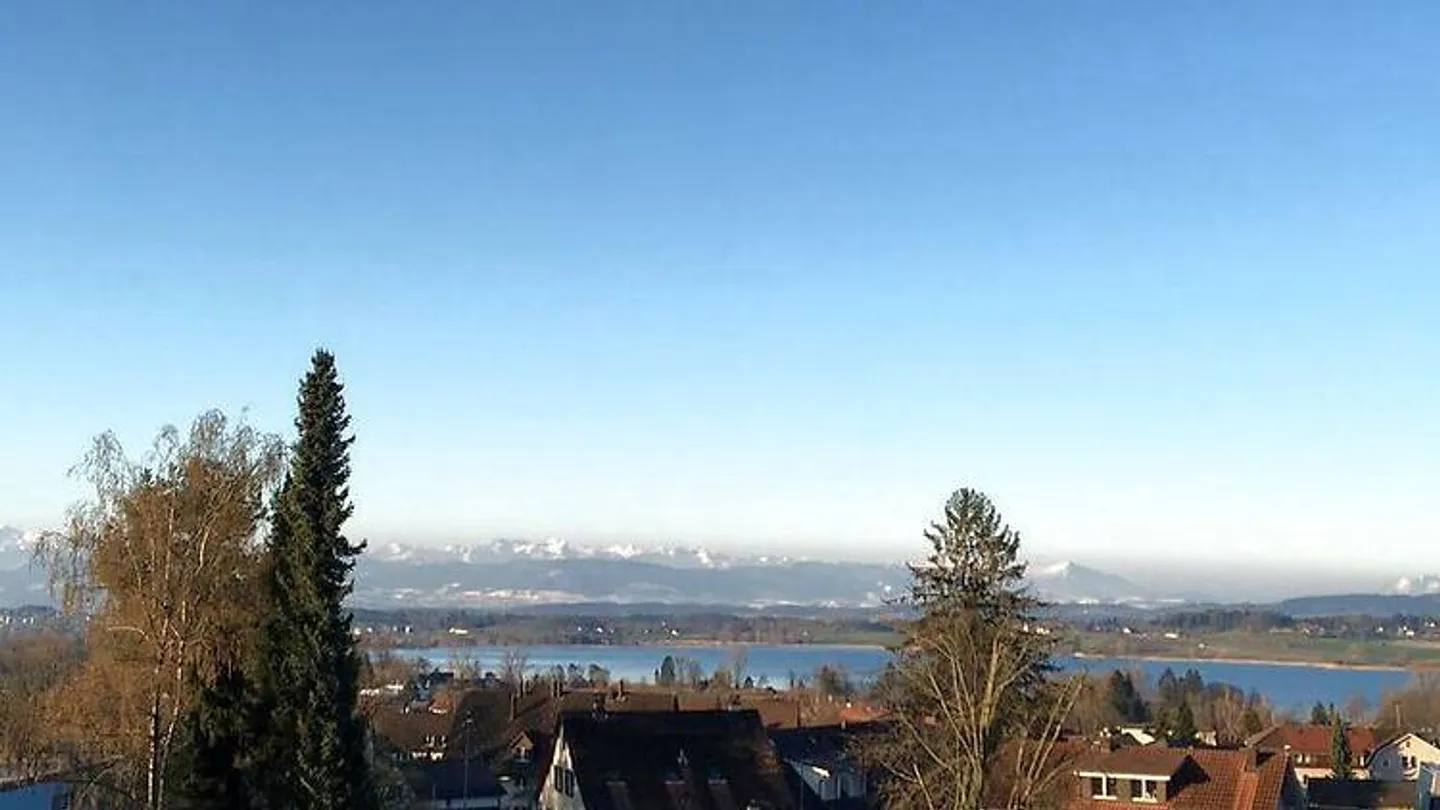 APPARTEMENT 3½ PIÈCES À PFÄFFIKON (ZH), MEUBLÉ, TEMPORAIRE - Photo 10 sur 10