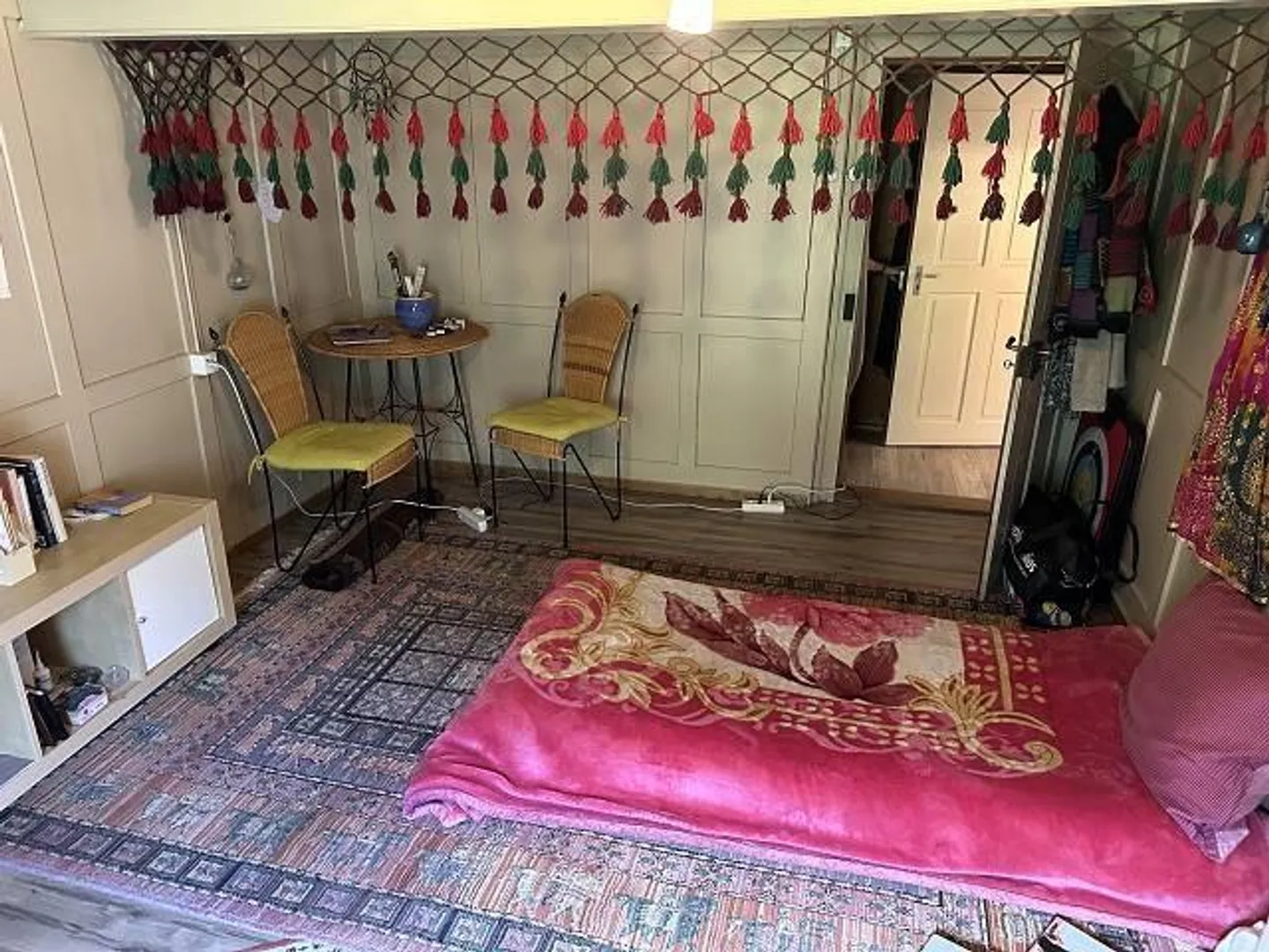 «7-Zimmer-Einfamilienhaus an sehr ruhiger, sonniger Aussichtslage mit kleinem Garten» - Foto 15 von 37