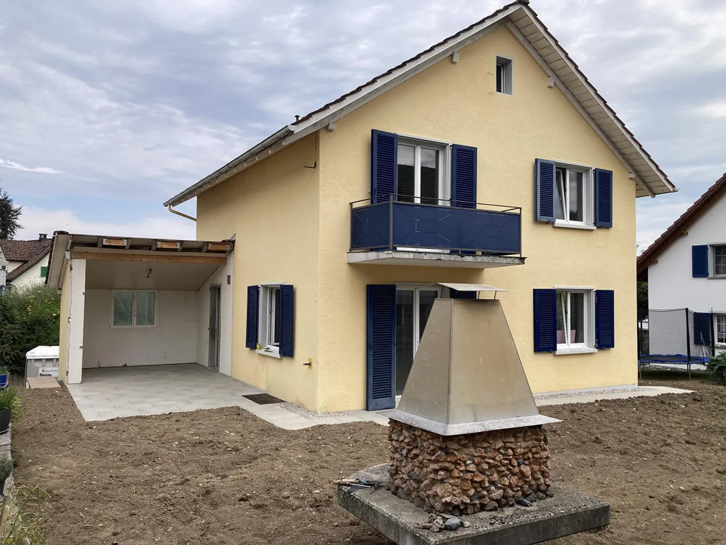 Preview Single Family Home in Quiet Location (currently being completely renovated) - Photo 6 of 8