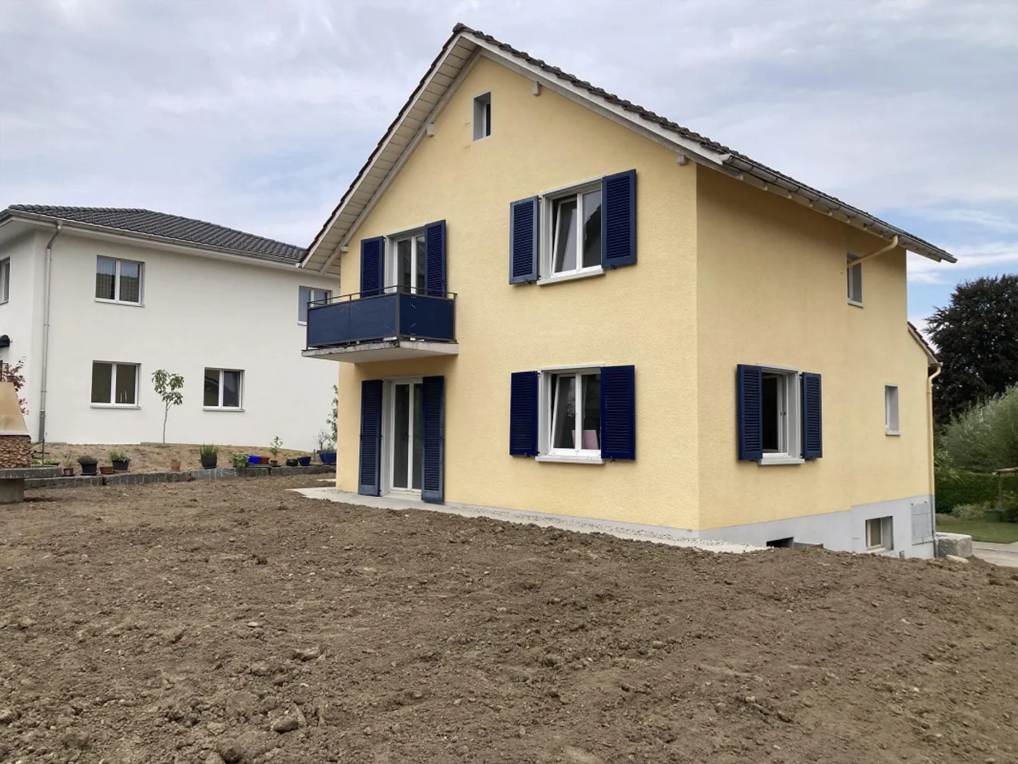 Preview Single Family Home in Quiet Location (currently being completely renovated) - Photo 4 of 8