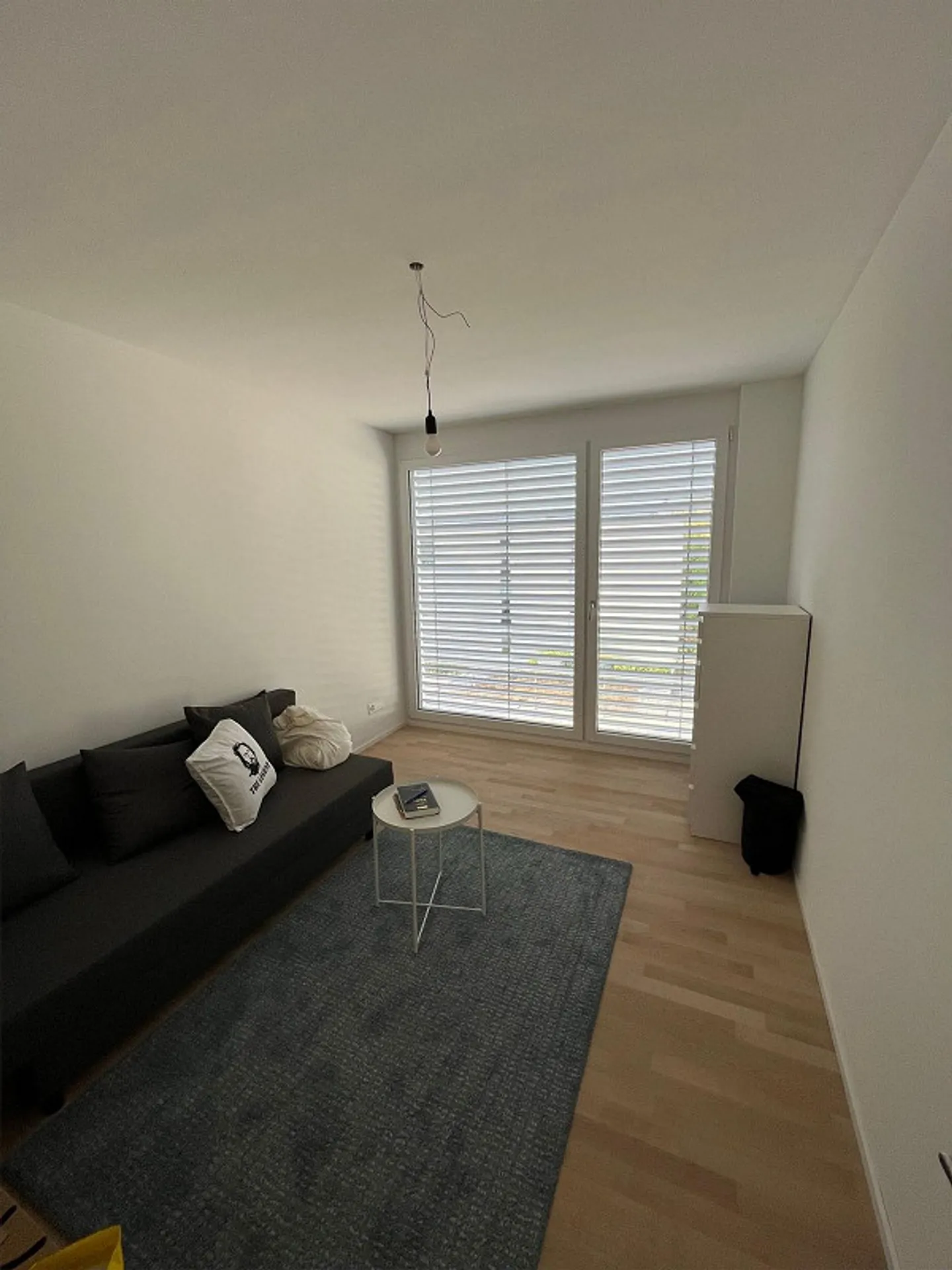 Top 4.5-Room Terrace Apartment with Home Office Area in Prime Location - Photo 11 of 13