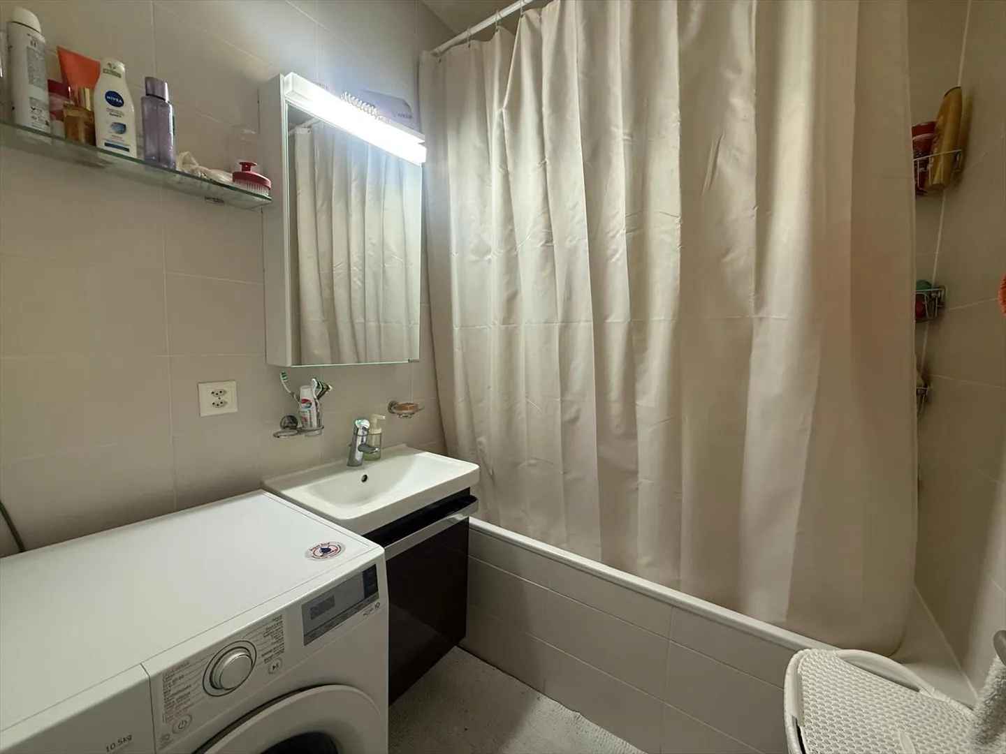 Appartement 4.5 pièces - Photo 6 sur 8