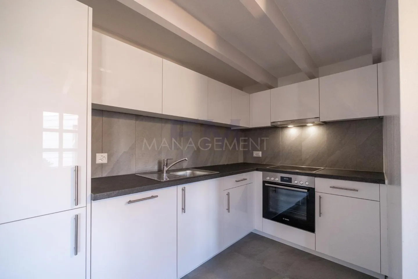 Straße du Gothard ? 3 Zimmer von etwa 47 m² im 2. Stock - Foto 9 von 13