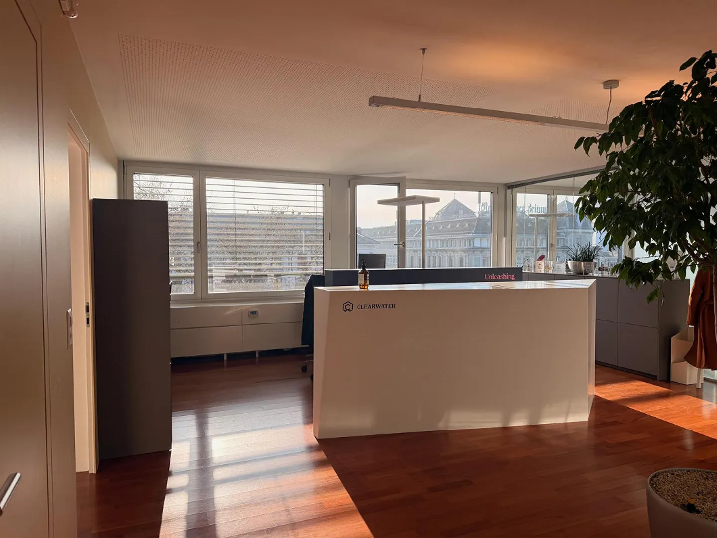 Spazio ufficio moderno in una posizione centrale - Foto 1 di 10