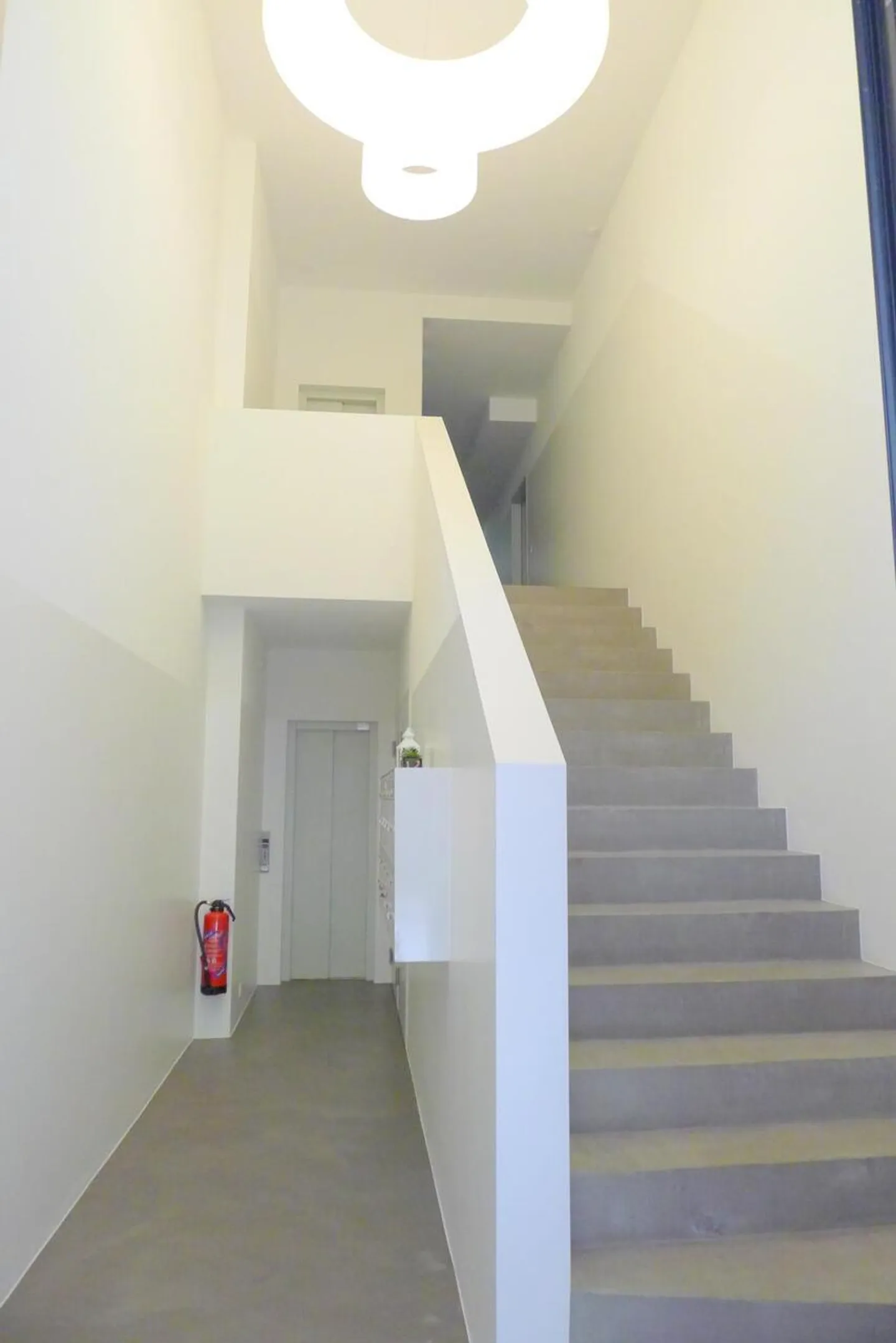 Appartamento nel centro di Neuchâtel - Foto 1 di 14