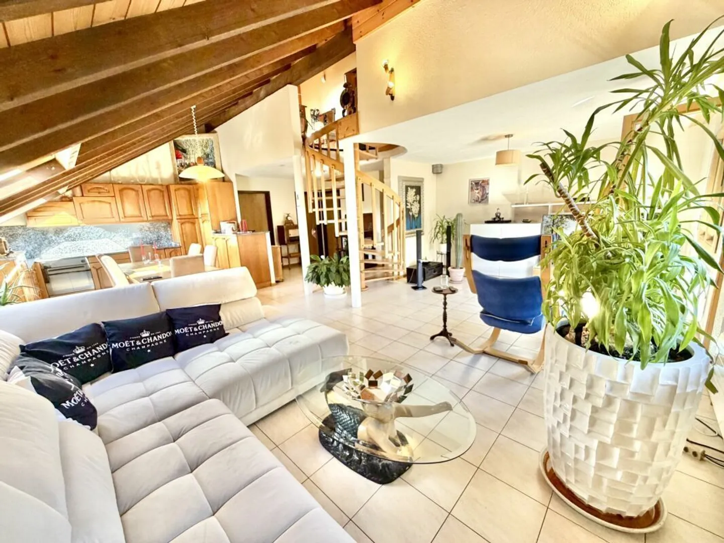 Duplex im Attisch in Susten - Foto 4 von 28