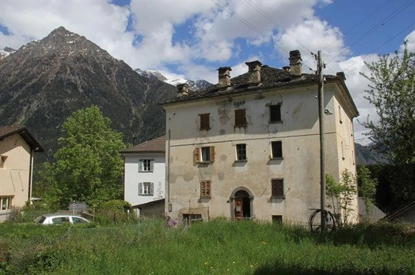 casa grande nel nucleo da ristrutturare con giardino - Foto 16 di 19