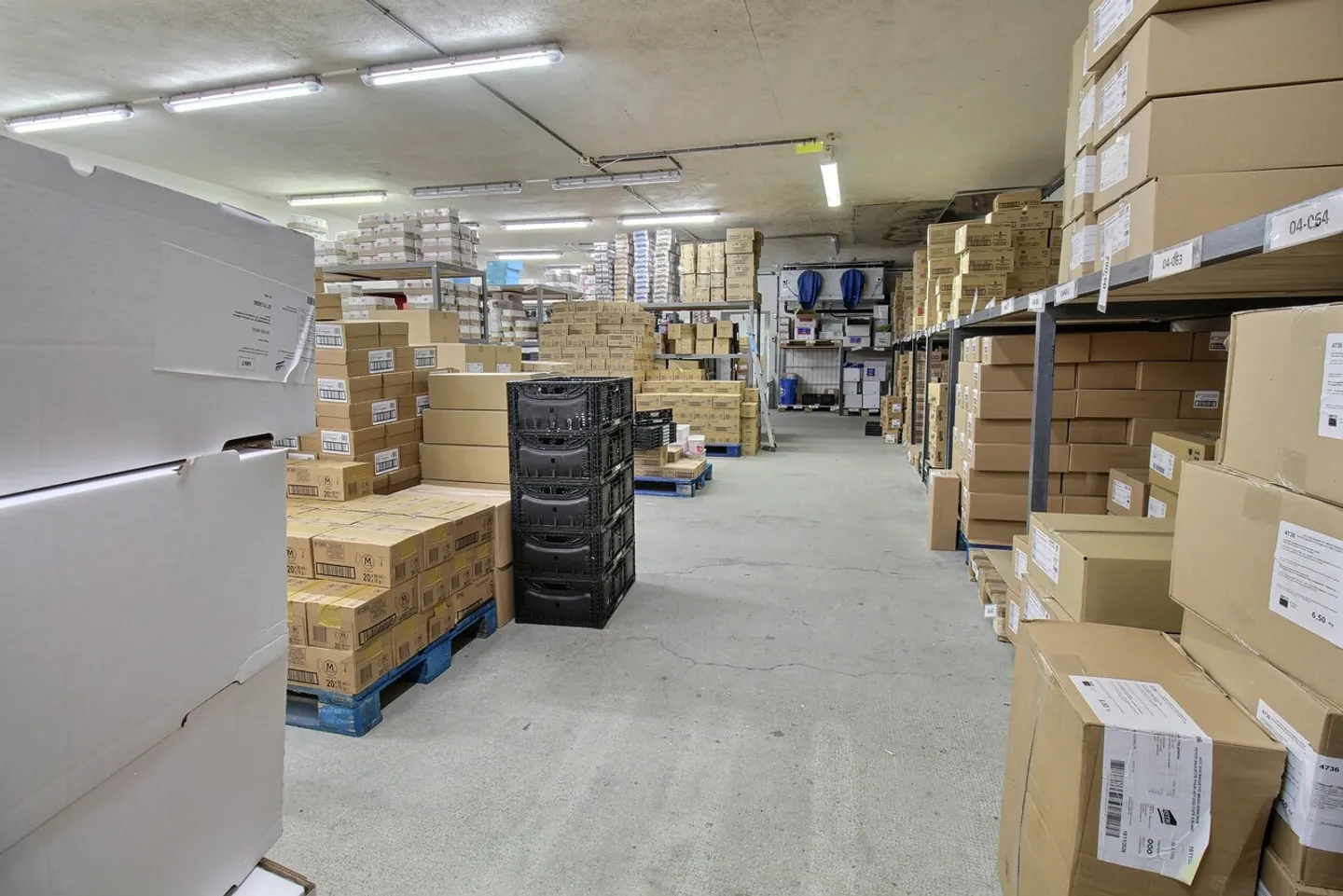 Storage space for sale - Photo 9 of 14