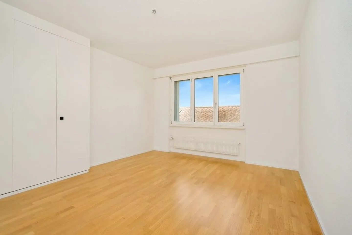 3.5-Zimmer-Wohnung mit Aussicht zu vermieten - Foto 3 von 6