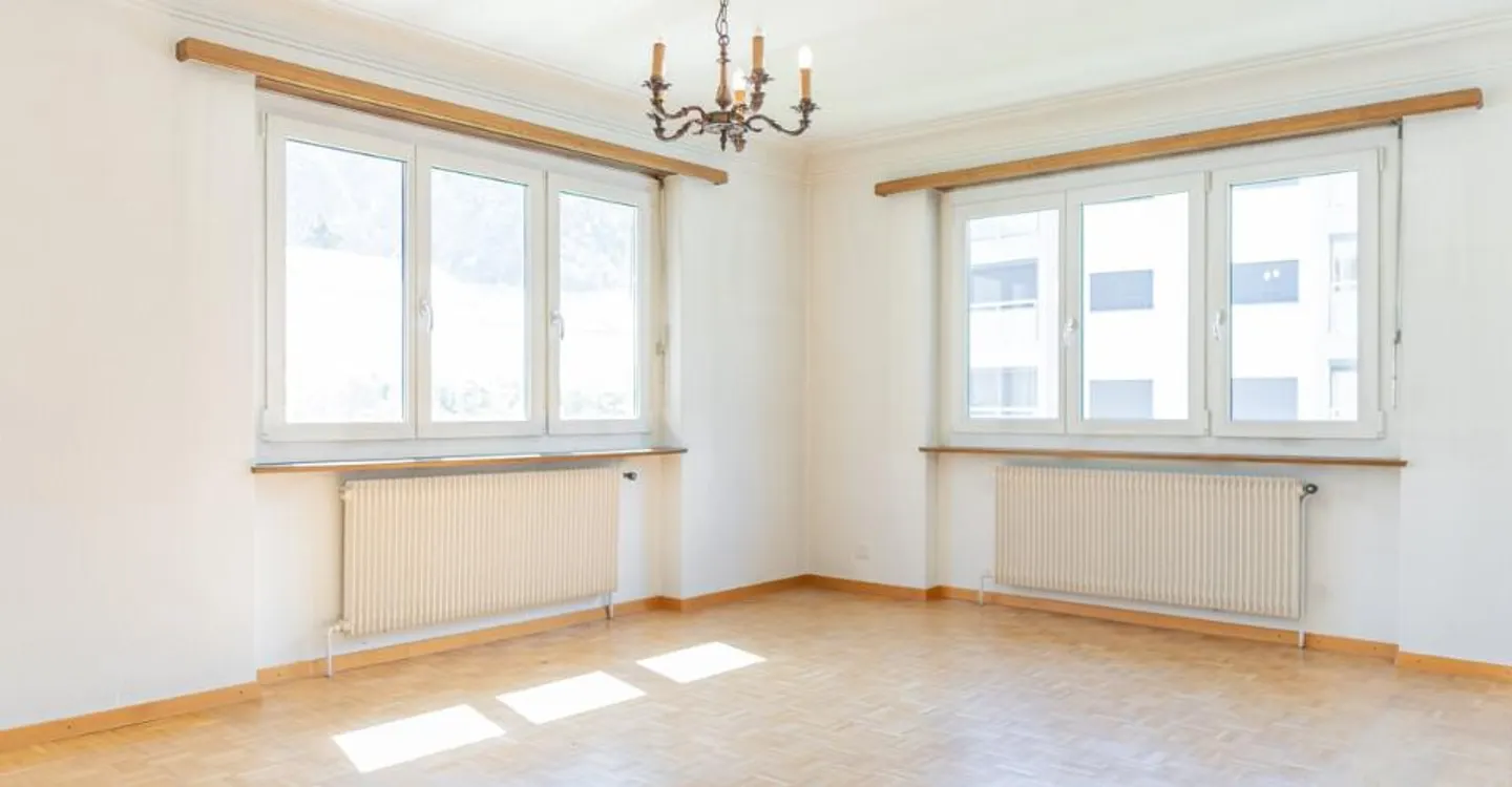 Inviting Single-Family Home in the Center of Raron - Photo 9 of 12